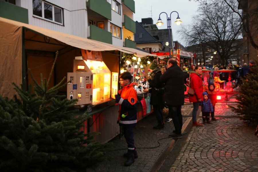 1. Homberger Weihnachtsmarkt FOTHO.DE 2312164981b
